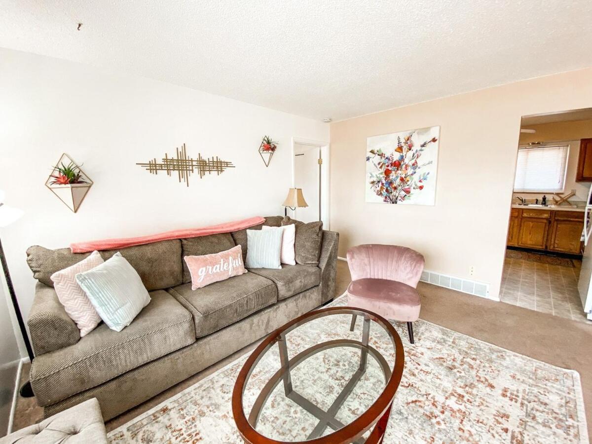 Casa de férias Pikes Peak Views Cozy Well Stocked Near Parks, Downtown